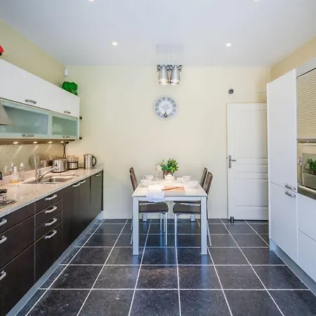 In Cap D’antibes Near Beaches Villa *