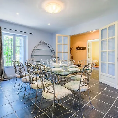 In Cap D’antibes Near Beaches