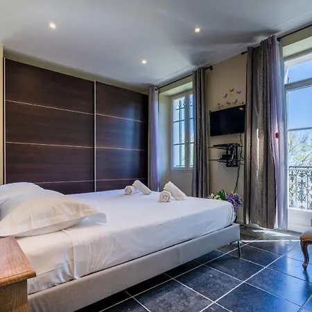 Villa In Cap D’antibes Near Beaches Antibes