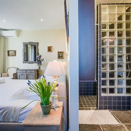 In Cap D’antibes Near Beaches *