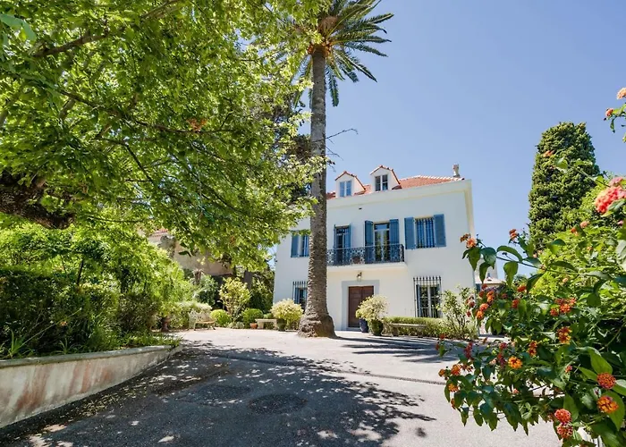 Villa In Cap D’antibes Near Beaches