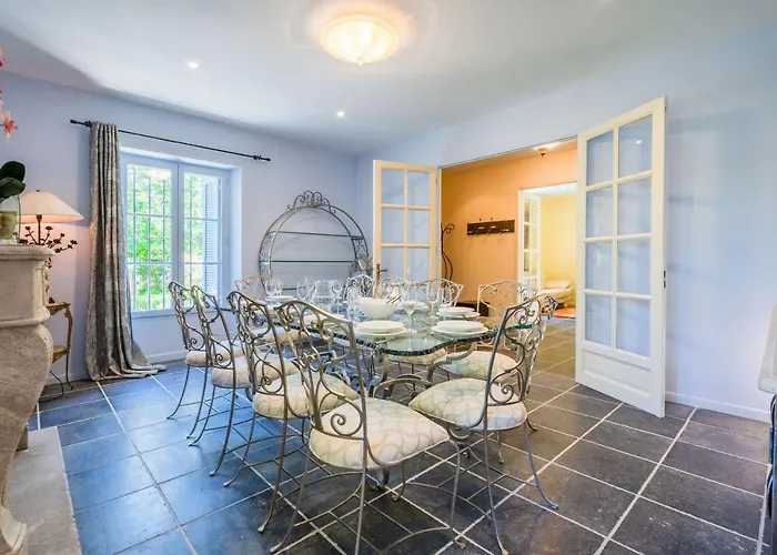 In Cap D’antibes Near Beaches