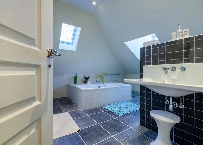 Villa In Cap D’antibes Near Beaches Antibes