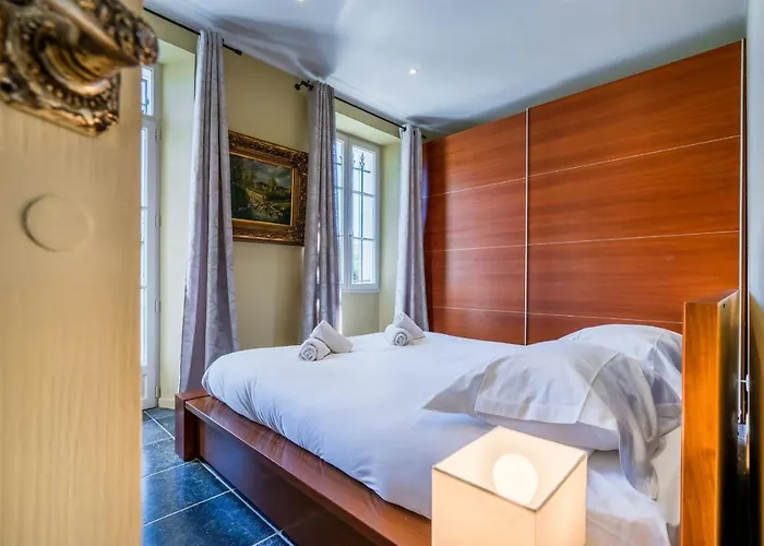 Villa In Cap D’antibes Near Beaches