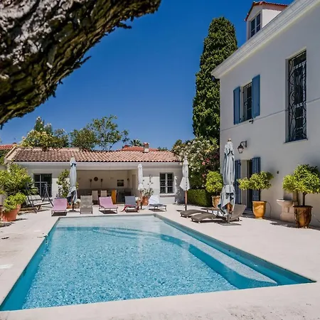 In Cap D'antibes Near Beaches Антиб