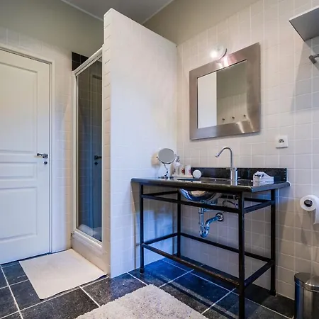 In Cap D'antibes Near Beaches Вилла Антиб