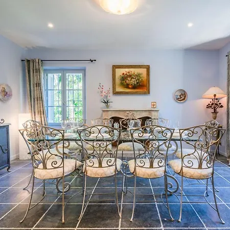 In Cap D'antibes Near Beaches Вилла Антиб
