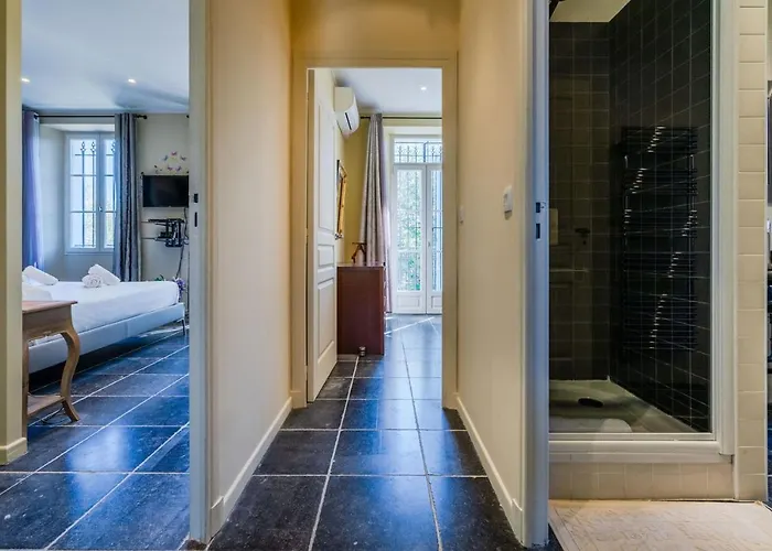 In Cap D'antibes Near Beaches ヴィラ